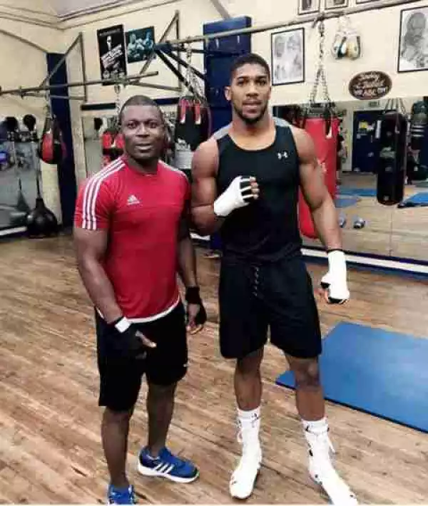  Football Star, Yakubu Aiyegbeni & Star Boxer, Anthony Joshua Pictured At The Gym 